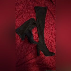 Steve madden long knee high boots!!